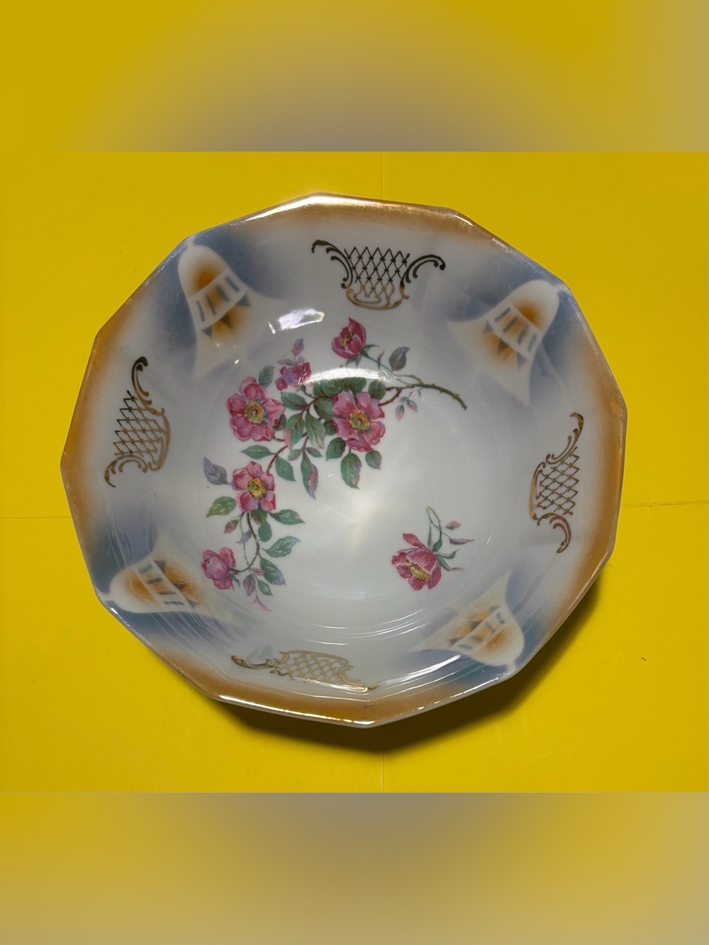 Schwarzenhammer Bavaria Porcelain Pink Floral Gold Trim Octagon Bowl 9"